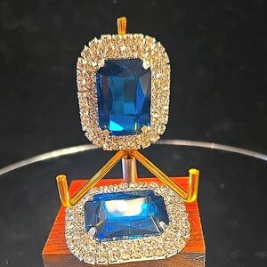 Elegant Blue and Silver Gemstone Shoe Clips